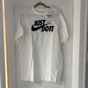 Nike White 'Just Do It' T-Shirt